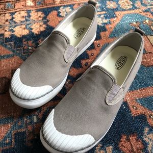 NWT. Keen. Slip on sneakers.